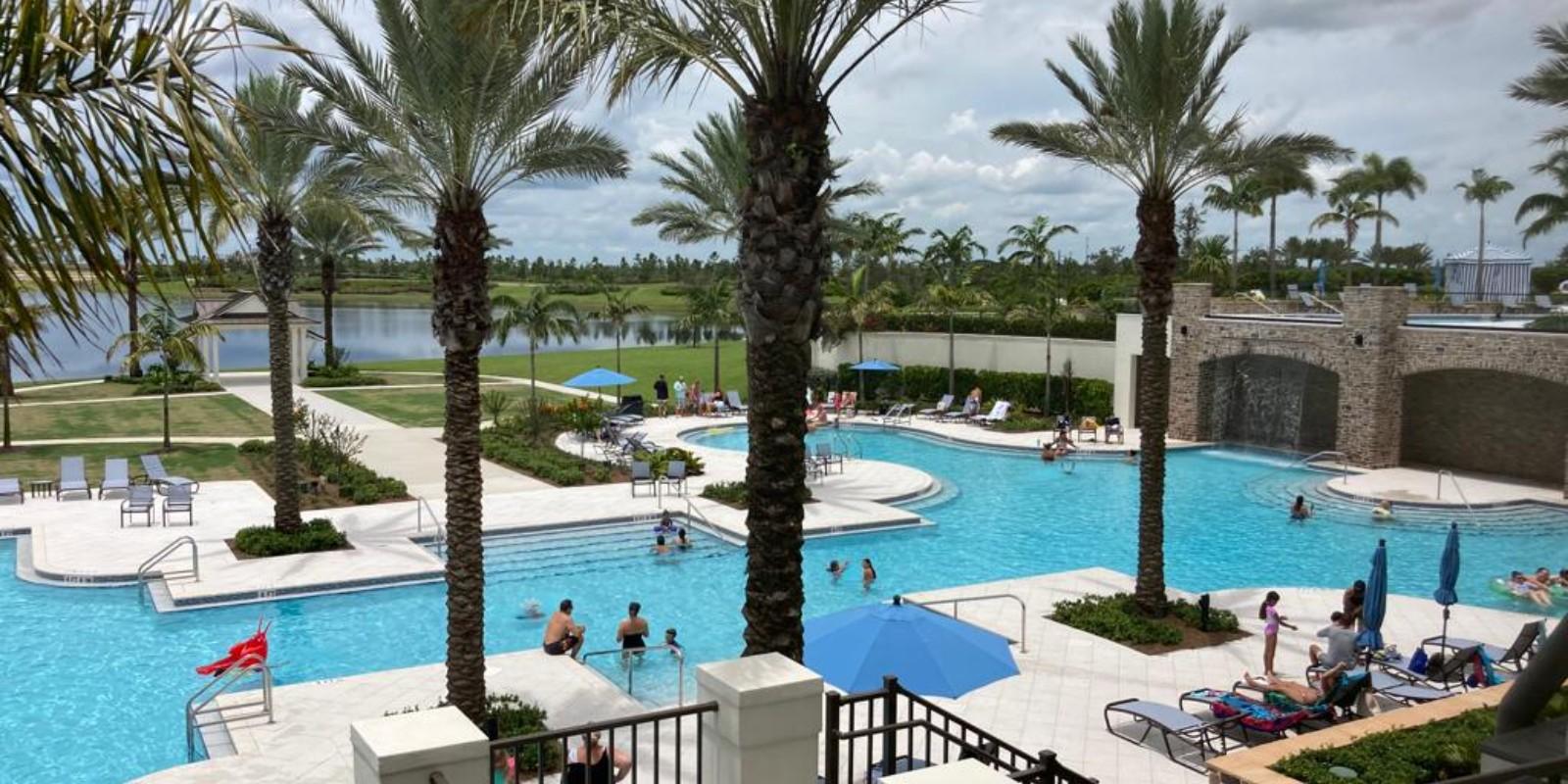 "Exploring South Florida's Robust Healthcare System: Top Hospitals, Specialties, and Wellness Opportunities"