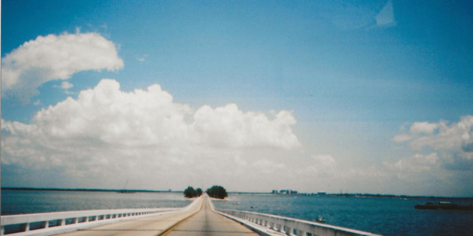 "Getting Around South Florida: A Guide to Transportation Options"